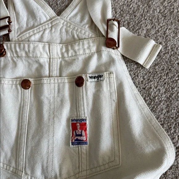 Wrangler Cream Denim short overalls shortalls - Picture 2 of 3